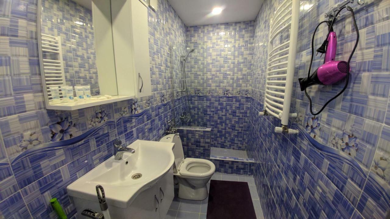 M&S Apartment At Old Tbilisi Exterior photo